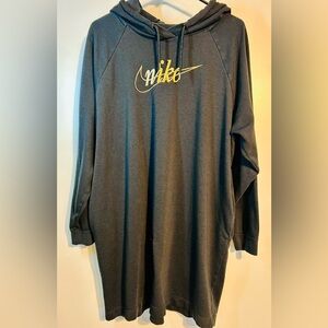 Women’s Nike Hoodie Dress (L)